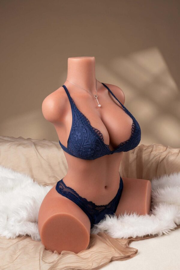 Carmen seated silicone torso sex doll 13 kg 3