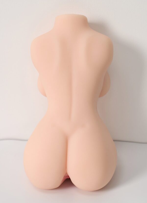 Torsodollseated2kg 7