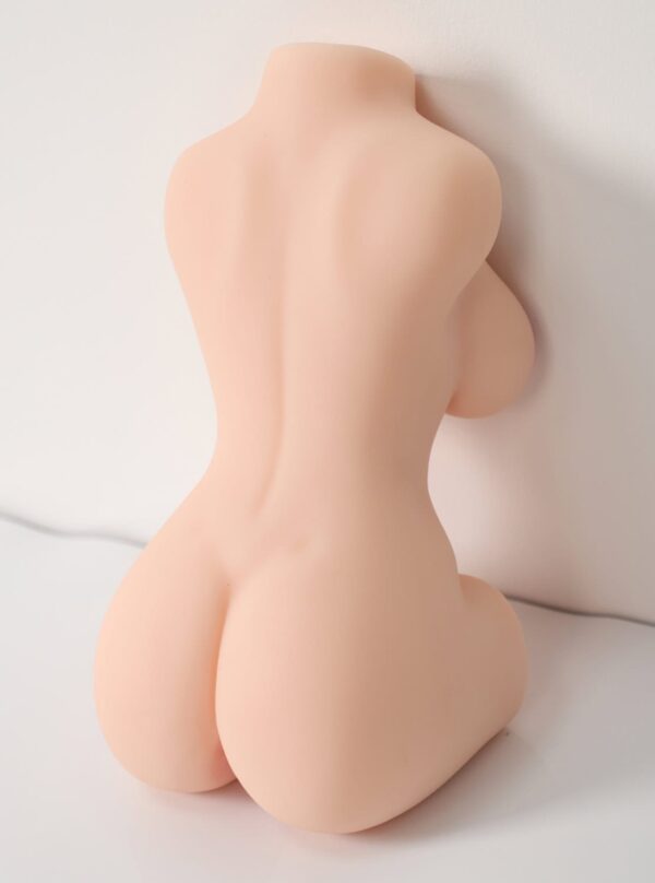 Torsodollseated2kg 8